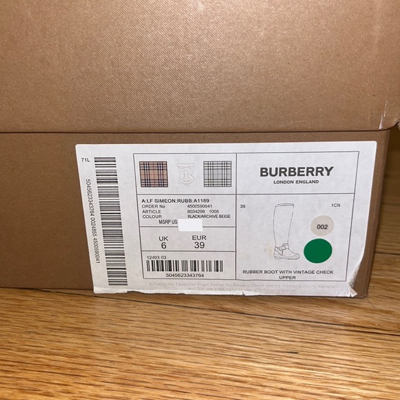 Burberry Strap Detail House Check and Rubber Rain Boots - Picture 4 of 7